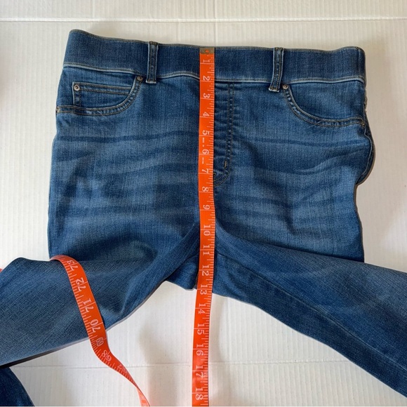 Spanx flare jeans stretchy size Large - Picture 4 of 7